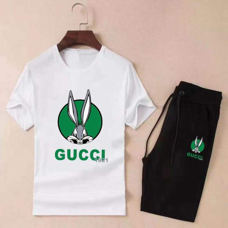 Picture of Gucci Shirt Pant Suits _SKUGucciM-5XLkdtn2122210